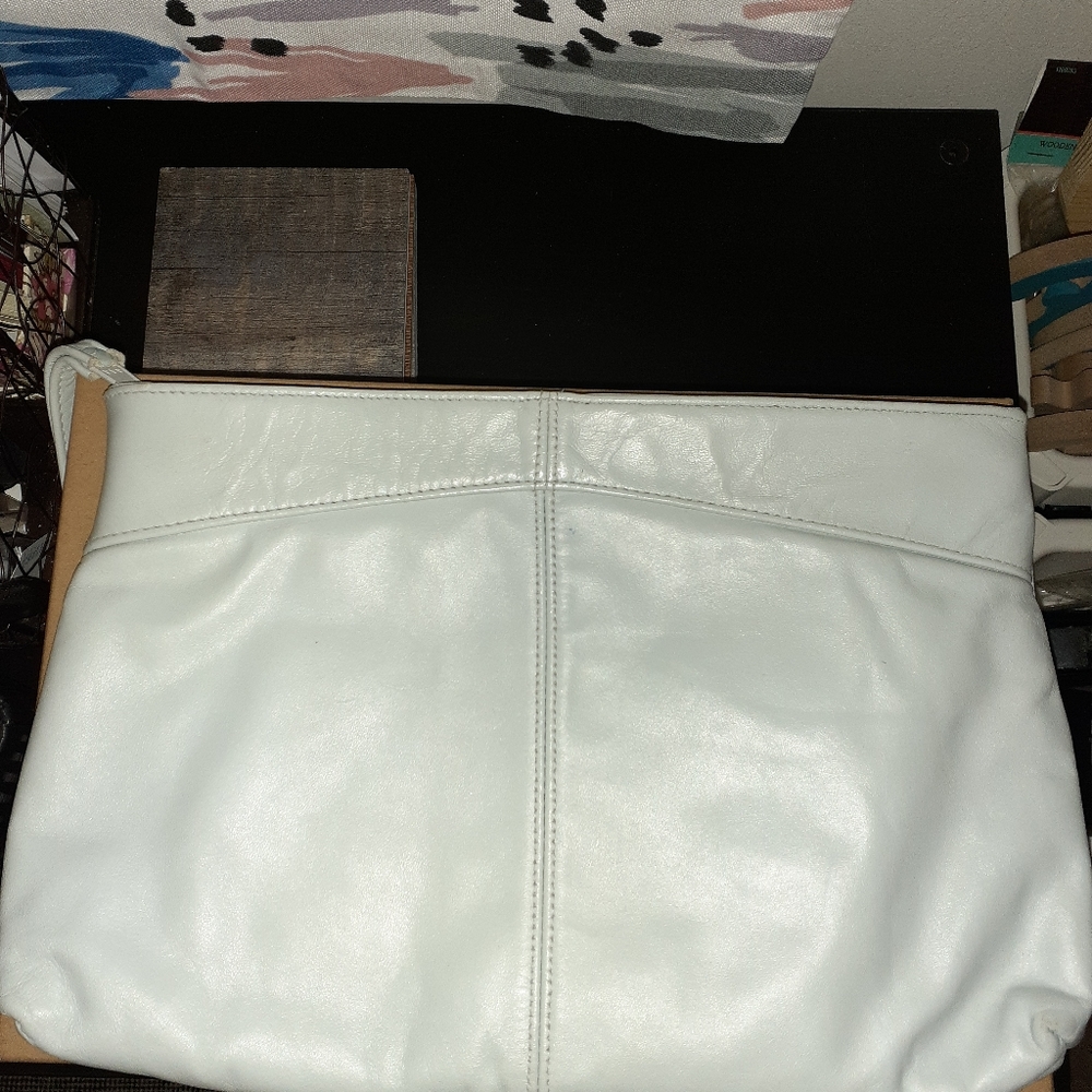 Vintage Leather Toni Wristlet